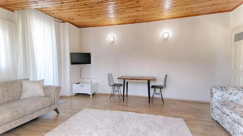 Fethiye City Center Cozy Apartments By Lookbookholiday