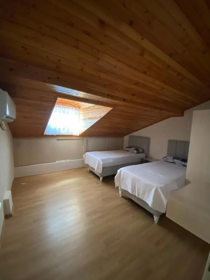 Fethiye City Center Cozy Apartments By Lookbookholiday