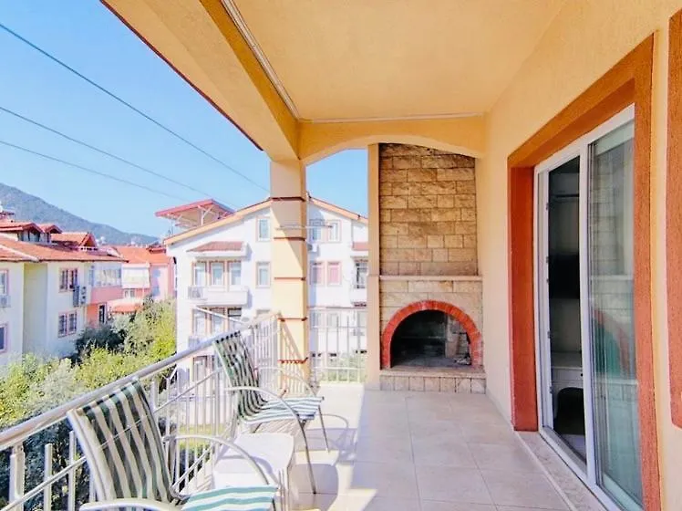Fethiye City Center Cozy Apartments By Lookbookholiday