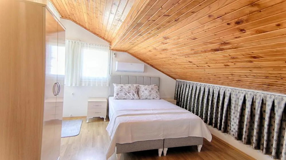 Fethiye City Center Cozy Apartments By Lookbookholiday